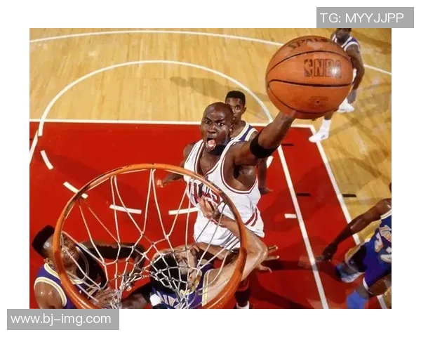 聚焦篮球巨星成长历程与赛场影响力全方位深度解析展望未来新趋势